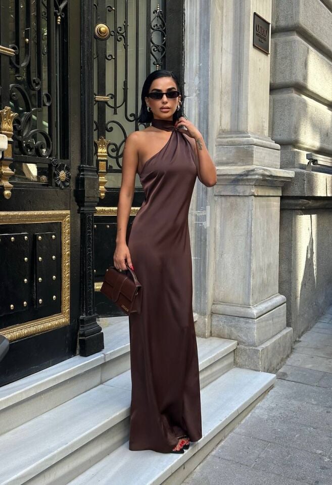 Kadın Tek Omuz Şal Detaylı Abiye Elbise