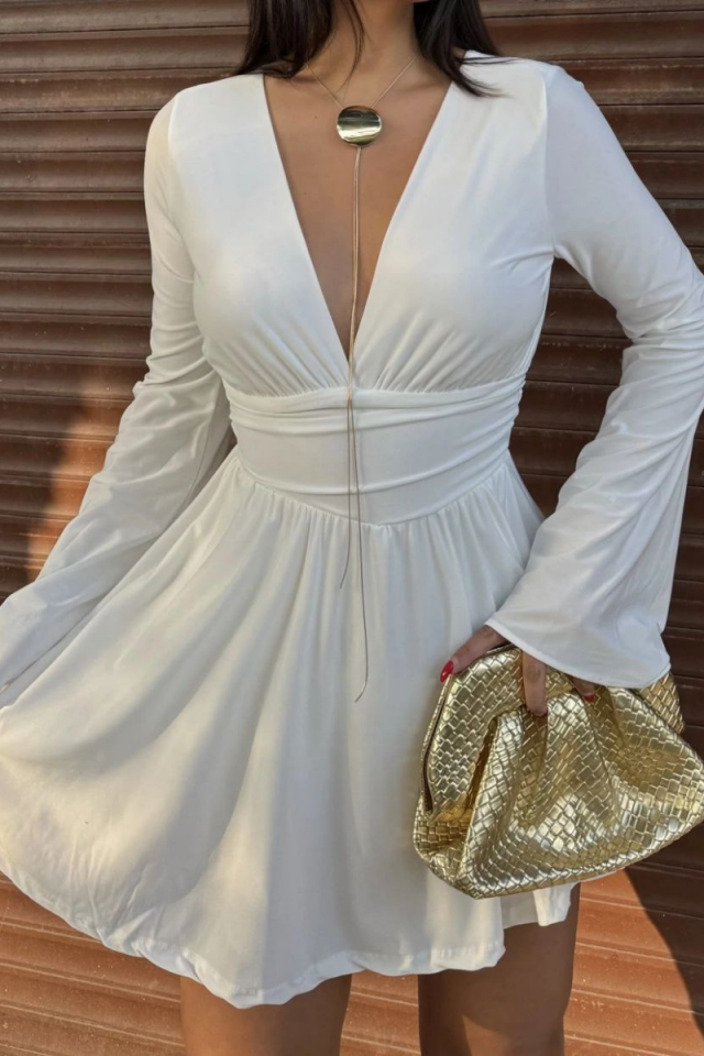 Kadın V Yaka Arkası Dekolteli İspanyol Kol Şortlu Mini Elbise