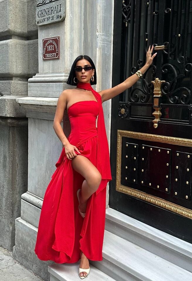 Kadın Dubai Kumaş Şallı Straplez Maxi Boy Elbise