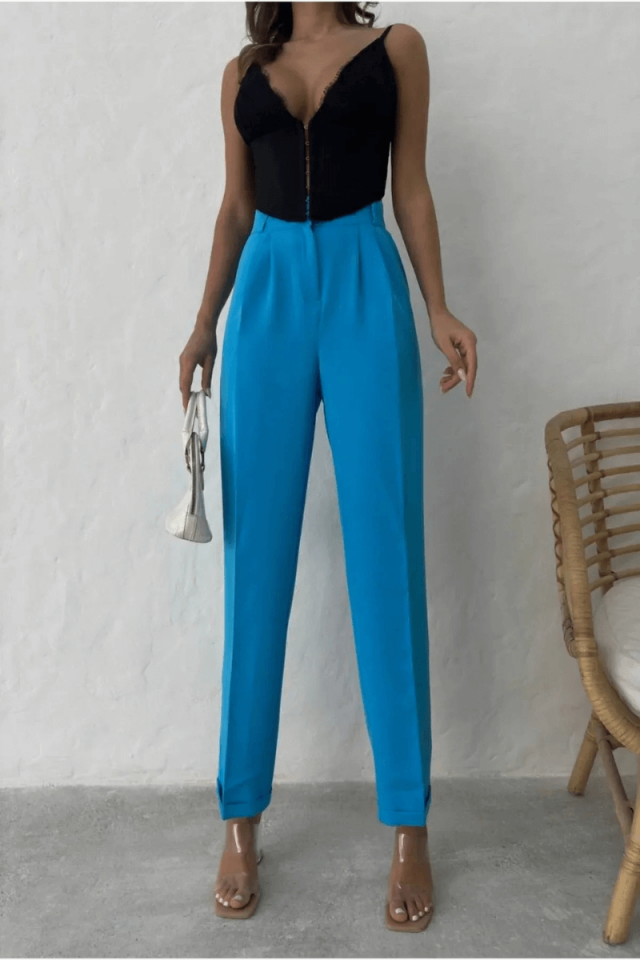 DAMENHOSE MIT DOPPELBEINBÜNDCHEN